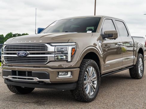 Certified 2025 Ford F150 Platinum w/ Equipment Group 703A Plus AWD/4WD image 3