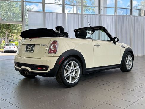 Used 2015 MINI Cooper S FWD image 9