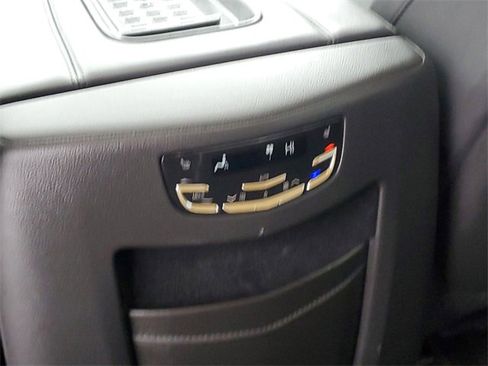 Used 2020 Cadillac Escalade Luxury image 30