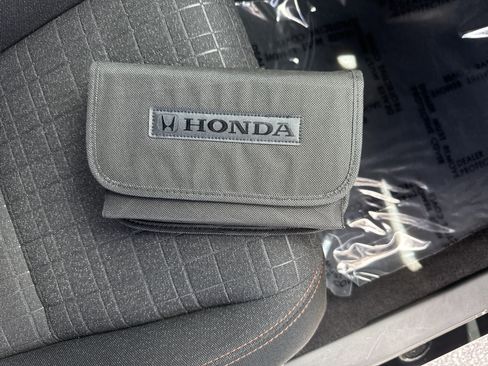 Certified 2026 Honda HR-V Sport image 34