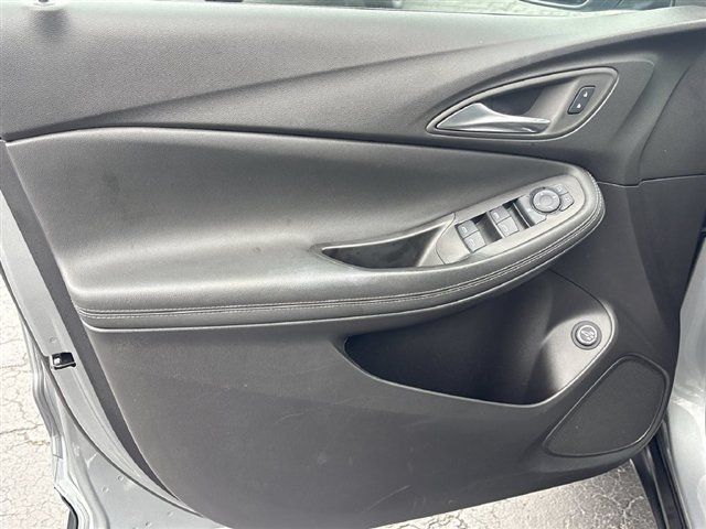 Certified 2026 Buick Encore GX Preferred w/ Comfort Package FWD image 21