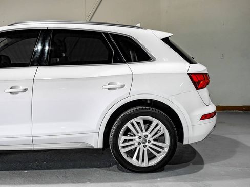 Used 2019 Audi Q5 2.0T Premium Plus w/ Premium Plus Package AWD/4WD image 13