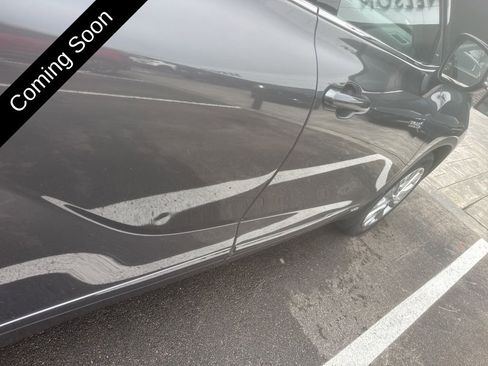 Used 2021 Toyota Highlander Limited image 28