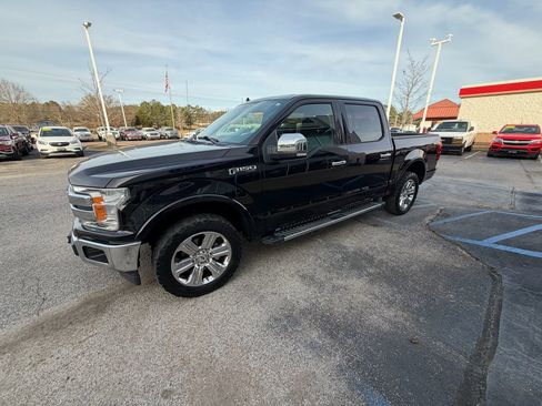 Used 2019 Ford F150 Lariat image 5