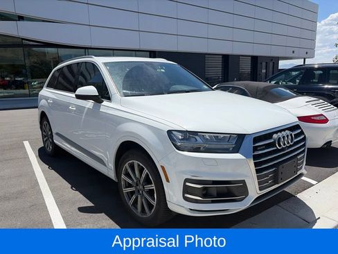 Used 2017 Audi Q7 2.0T Premium Plus AWD/4WD image 2