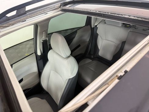Used 2022 Subaru Forester Premium AWD/4WD image 9
