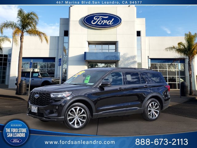 Certified 2025 Ford Explorer ST-Line AWD/4WD image 1
