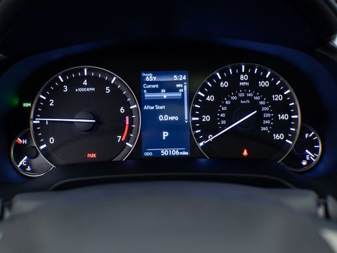 Used 2022 Lexus RX 350L Premium w/ Premium Package image 24