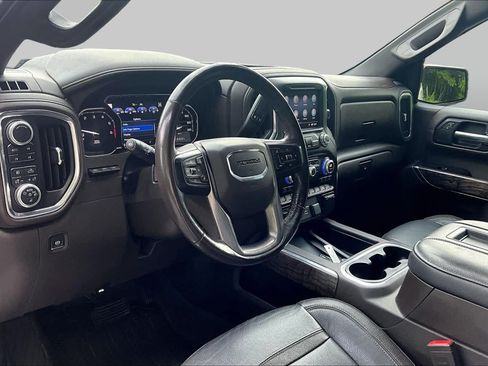 Used 2019 GMC Sierra 1500 Denali w/ Denali Ultimate Package AWD/4WD image 17