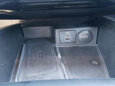 Used 2024 Ford Escape Platinum AWD/4WD image 16