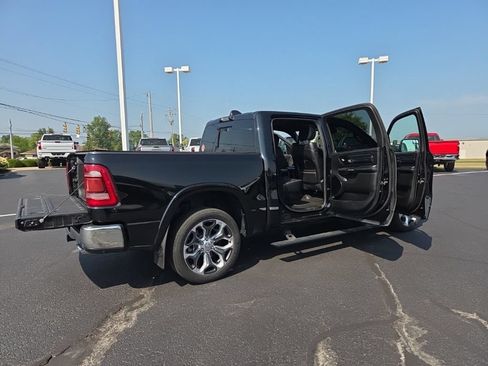 Used 2022 RAM 1500 Limited AWD/4WD image 15