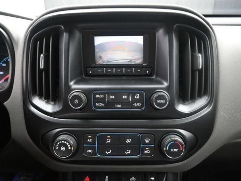 Used 2016 Chevrolet Colorado W/T w/ WT Convenience Package RWD image 12