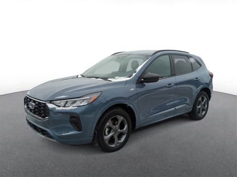 Used 2023 Ford Escape ST-Line w/ Tech Pack #1 image 4