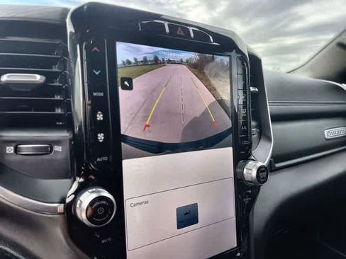 Used 2023 RAM 1500 Laramie image 26
