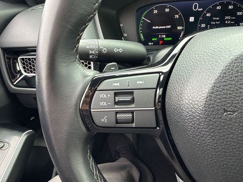 Used 2026 Honda Civic Sport Touring image 23
