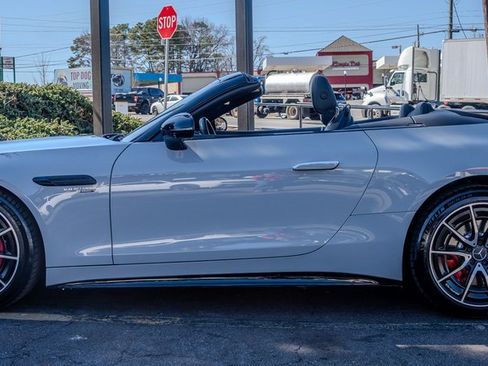 Used 2022 Mercedes-Benz SL 55 AMG 4MATIC image 23