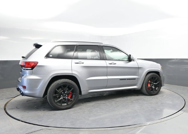 Used 2018 Jeep Grand Cherokee SRT AWD/4WD image 2