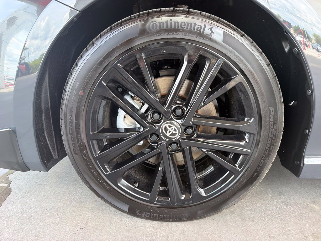 Used 2026 Toyota Camry SE FWD image 15