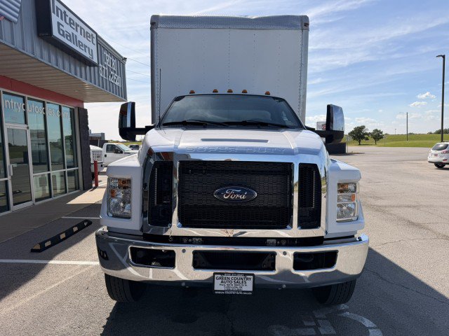 Used 2023 Ford F650 2WD Regular Cab Super Duty image 10