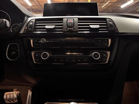 Used 2015 BMW 435i Convertible image 23