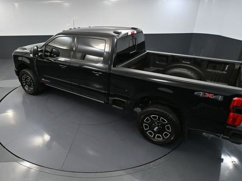 Used 2025 Ford F250 Platinum image 60