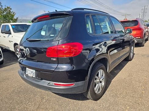 Used 2017 Volkswagen Tiguan S FWD image 8