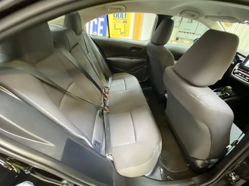Used 2026 Toyota Corolla LE FWD image 27
