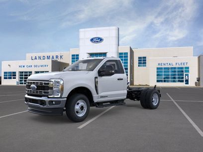 New 2025 Ford F350 XL w/ XL Chrome Package