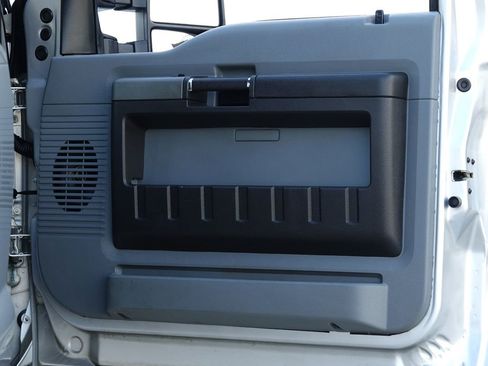 Used 2012 Ford F250 XLT w/ XLT Value Pkg image 25