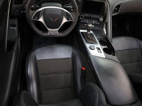 Used 2016 Chevrolet Corvette Z06 w/ 3LZ Preferred Equipment Group image 83