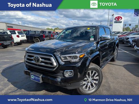 Certified 2022 Toyota Tacoma Limited AWD/4WD image 1