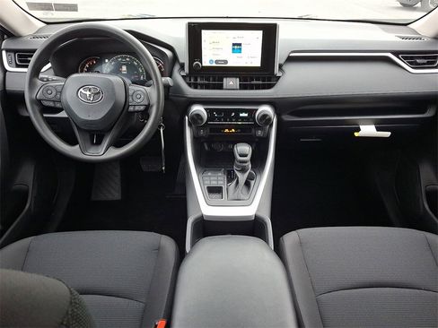 New 2025 Toyota RAV4 LE image 10