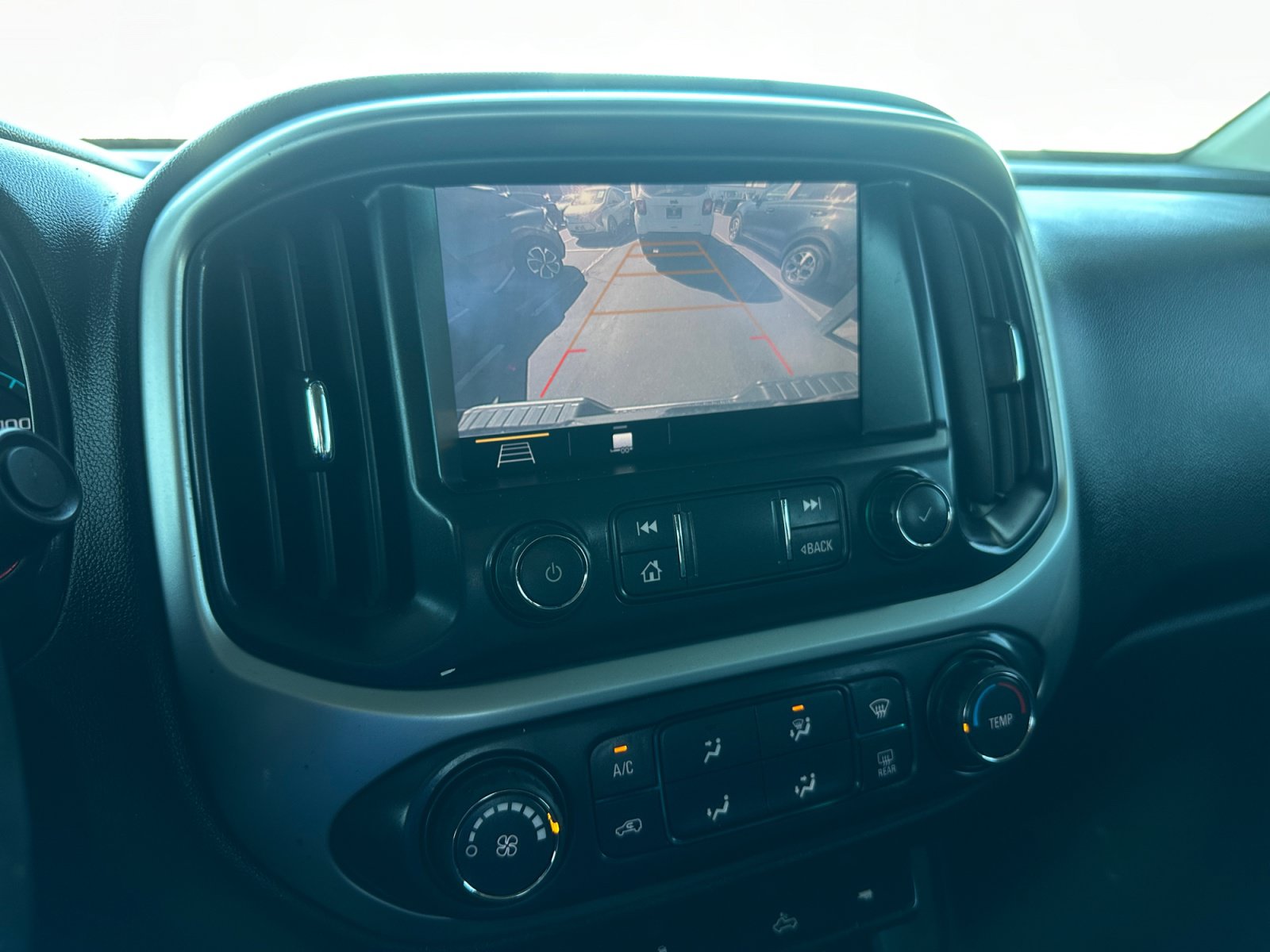 Used 2019 Chevrolet Colorado LT w/ Colorado RST Special Edition RWD image 23