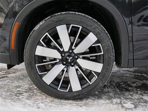 Used 2025 Mitsubishi Outlander SE image 9