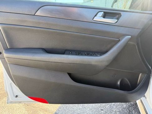 Used 2017 Hyundai Sonata Sport w/ Value Edition Package 02 image 11