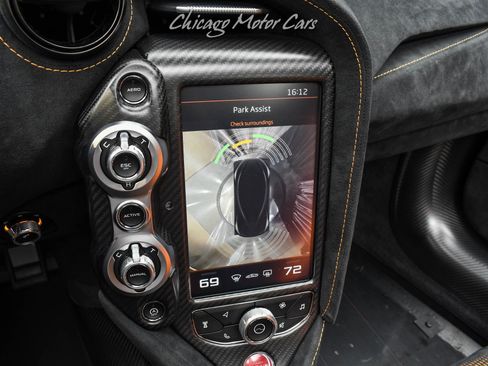 Used 2022 McLaren 765LT RWD image 17