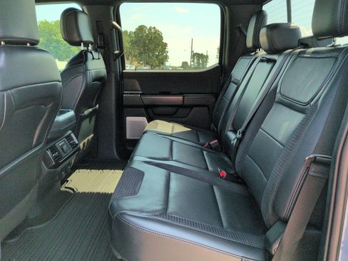 Used 2023 Ford F150 Raptor w/ Raptor 37 Performance Package AWD/4WD image 12