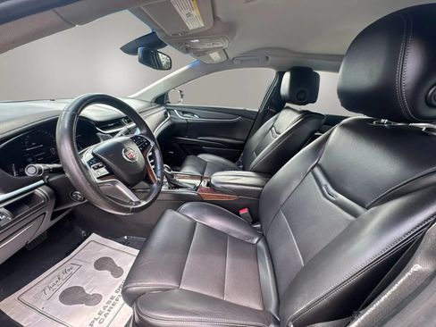 Used 2013 Cadillac XTS FWD image 11