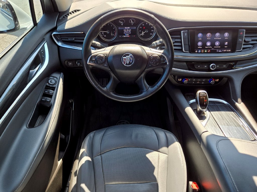 Used 2021 Buick Enclave Essence FWD image 15