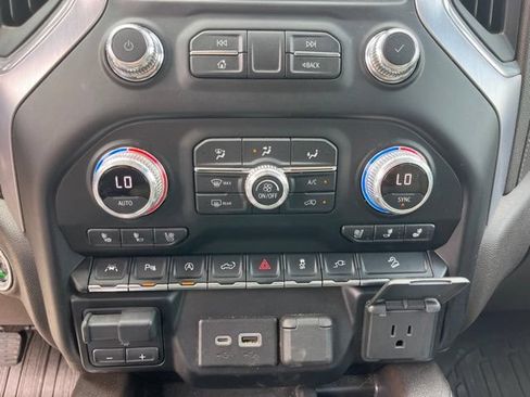 Used 2021 GMC Sierra 1500 SLT AWD/4WD image 27