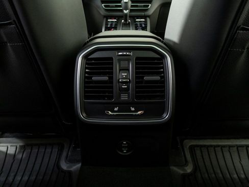 New 2026 Porsche Macan Turbo image 21