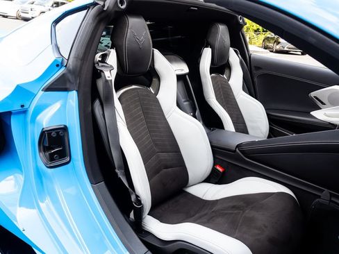 Used 2021 Chevrolet Corvette Stingray Preferred Cpe w/ Z51 Performance Package RWD image 43