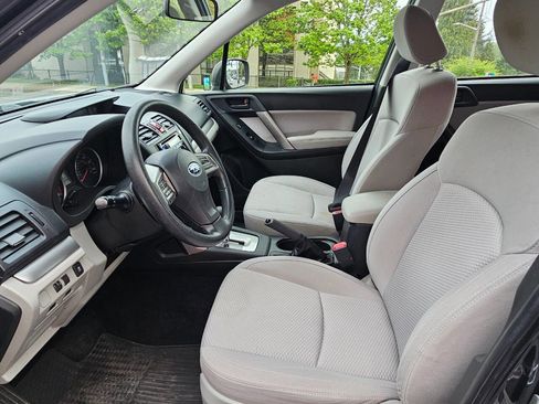 Used 2015 Subaru Forester 2.5i w/ Alloy Wheel Package AWD/4WD image 8