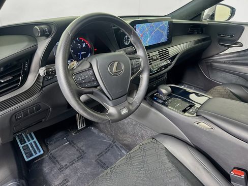 Used 2022 Lexus LS 500 F Sport image 10