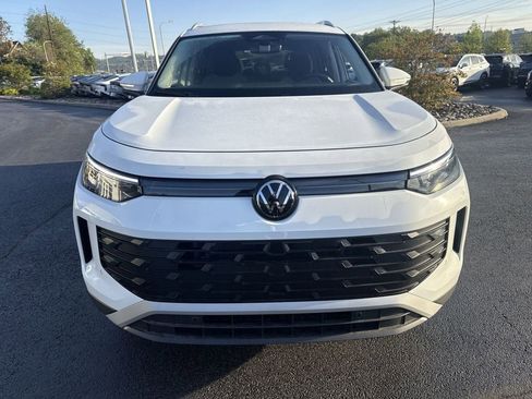 New 2026 Volkswagen Tiguan S FWD image 2