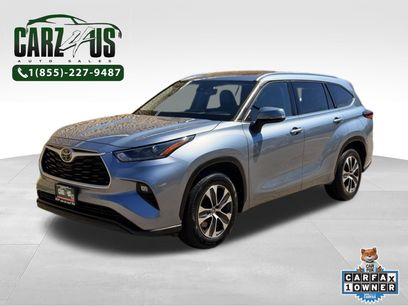 Used 2021 Toyota Highlander XLE