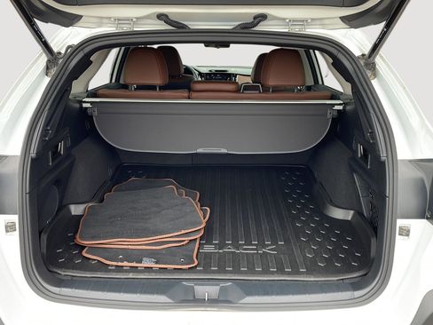 Used 2025 Subaru Outback Touring image 23