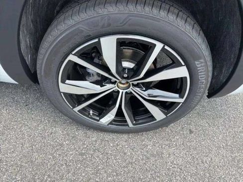 Used 2026 Volkswagen Atlas SEL Premium R-Line AWD/4WD image 11