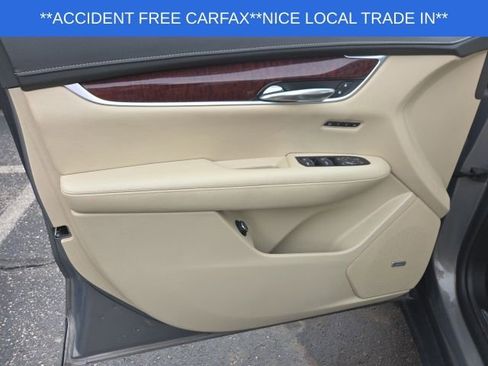 Used 2018 Cadillac XT5 Luxury image 23