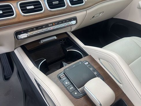 Used 2021 Mercedes-Benz GLE 350 4MATIC image 38